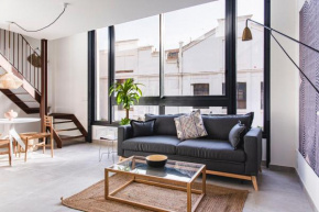 Valencia Apartments by Olala Homes